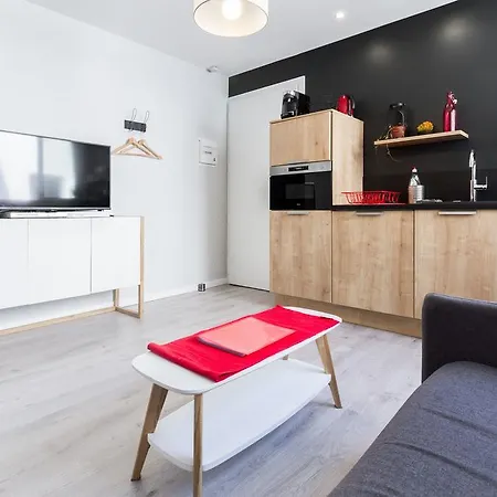 Le Tendance - Parking & Gare Sncf Apartment